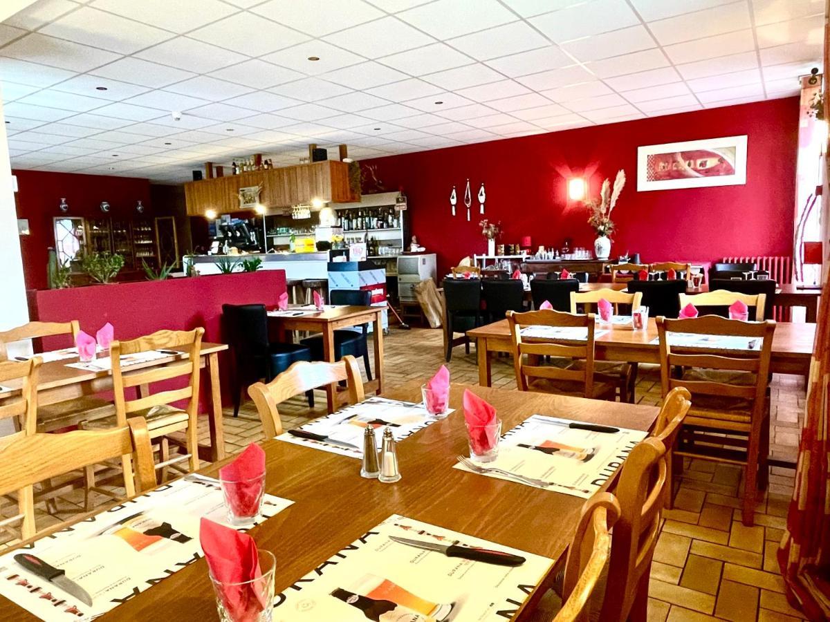 Auberge Le Beaulieu -Cantal Ngoại thất bức ảnh